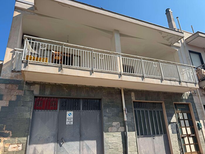 Casa quadrilocale in vendita in Via Pende, Noicattaro