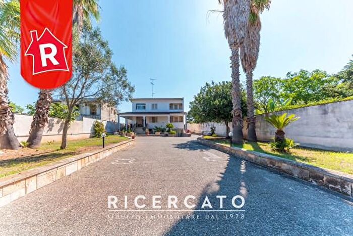 Casa con 6 locali in vendita in Via Martiri delle Foibe, Lecce