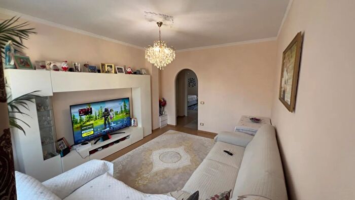 Appartamento con 5 locali in vendita in Ameglia