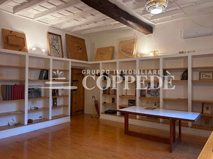 Appartamento trilocale in affitto in via DELLA MINERVA, Pantheon, Roma