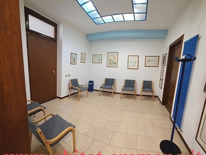 Appartamento trilocale in vendita in Via Bissolati, Cremona