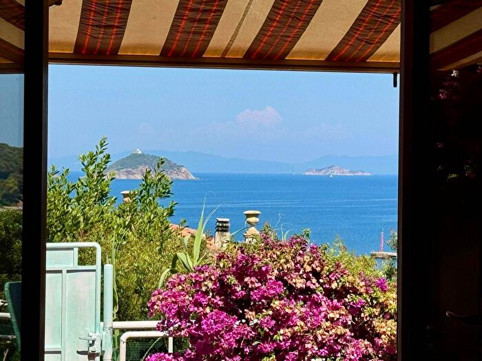 Appartamento quadrilocale in vendita in Rio