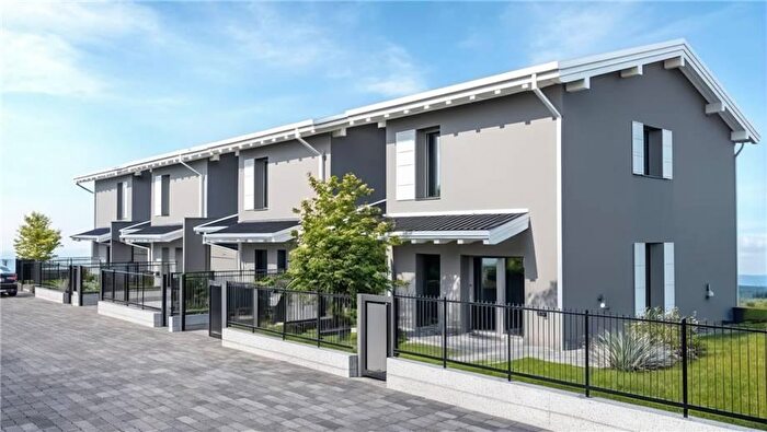 Casa con 5 locali in vendita in Via Ferrucci, Castelli Calepio