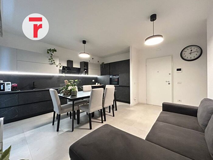 Appartamento quadrilocale in affitto in Via Fornace Morandi, Pontevigodarzere Isola di Torre, Padova