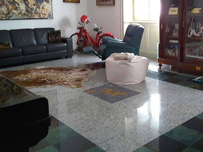 Appartamento trilocale in affitto in Viale Regina Giovanna, Morgagni, Milano