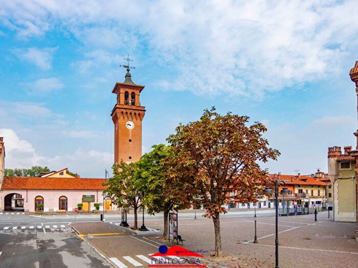 Appartamento quadrilocale in affitto in Via Falletti, Centro, Villafalletto