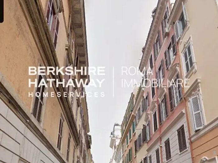 Appartamento in vendita in Via del Boschetto, Roma