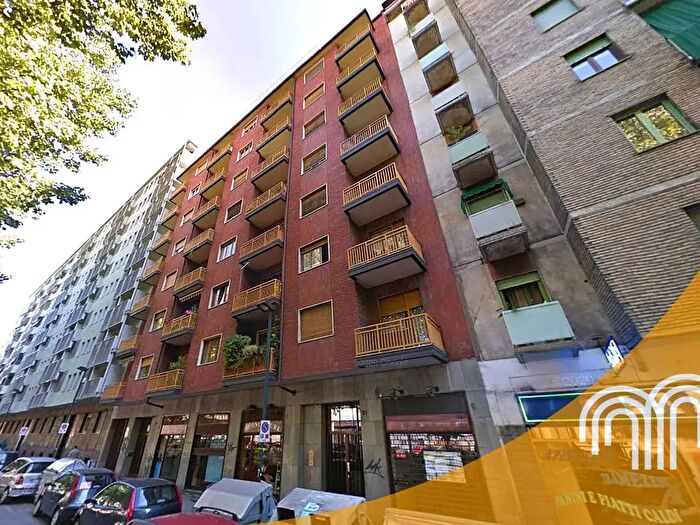 Appartamento bilocale in vendita in Corso Novara, Torino