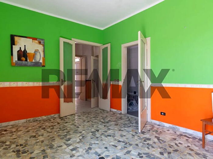 Casa con 6 locali in vendita in Via Vespo, Caltagirone