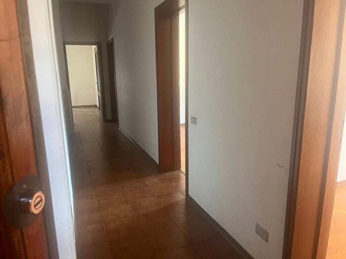 Appartamento con 5 locali in affitto in corso italia, Sant'Antonio, Pisa