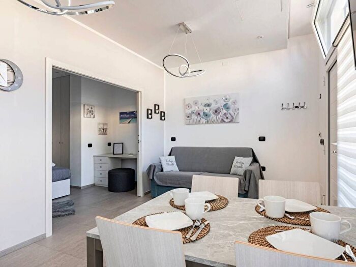 Appartamento bilocale in affitto in Viale dei Mille, Centro, Cervia