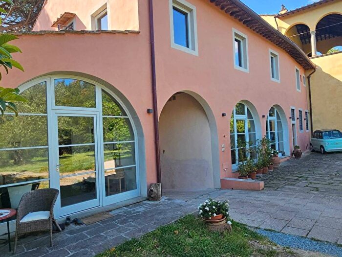Appartamento con 5 locali in affitto in Via di San Leonardo, Michelangelo Poggio Imperiale, Firenze