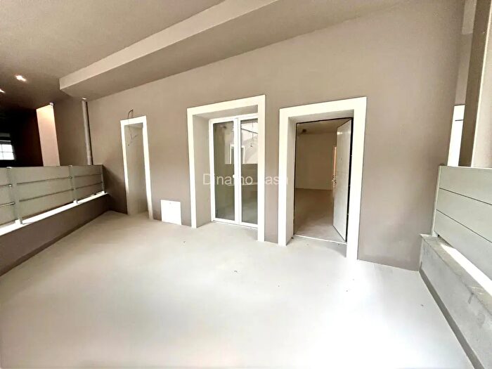 Appartamento trilocale in vendita in Via del Palasaccio, Vaiano