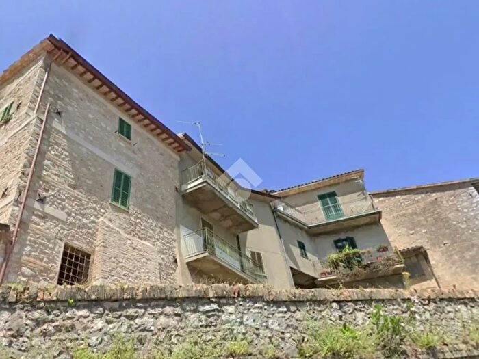 Casa trilocale in vendita in Via Case Basse, Giano Dell'Umbria