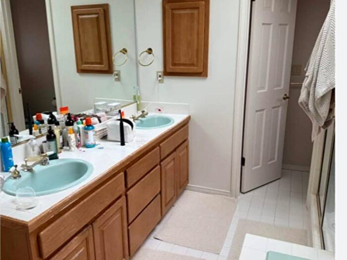 Casa con 6 locali in affitto in Corte Casini, Castelfranco di Sotto