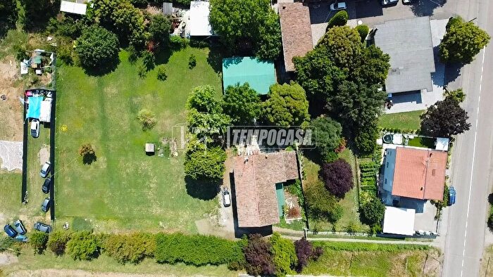 Casa con 6 locali in vendita in Rubiera