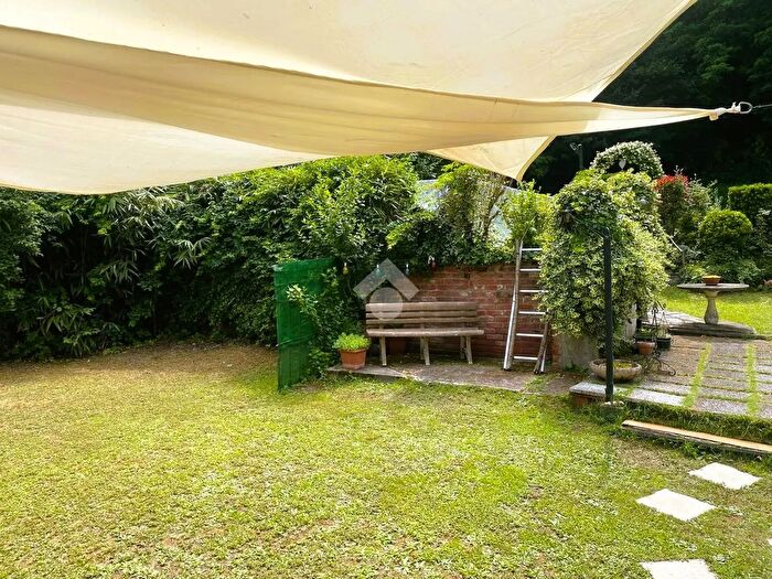 Casa bilocale in vendita in Frazione San Grato, Asti