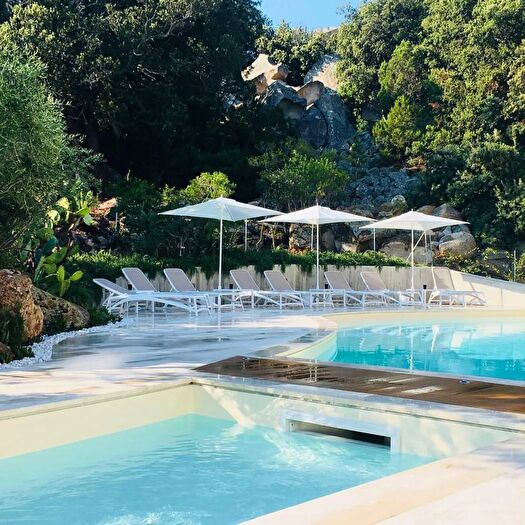 Appartamento trilocale in affitto in Via Porto Rotondo Olbia, Olbia