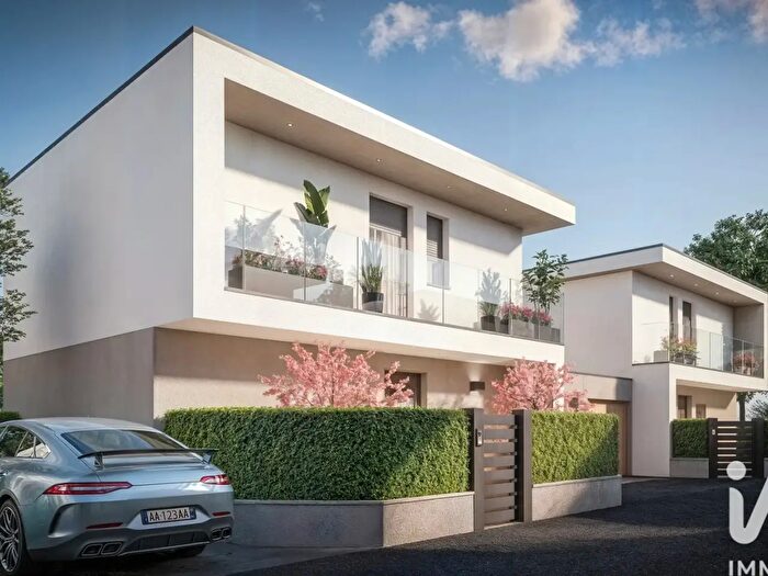 Casa trilocale in vendita in Via Via delle Acacie, Legnano