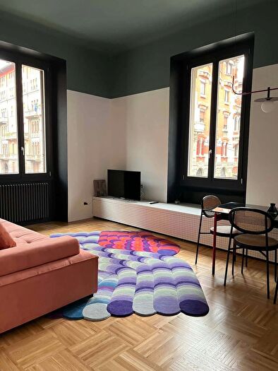 Appartamento monolocale in affitto in Via Luigi Settembrini, Milano