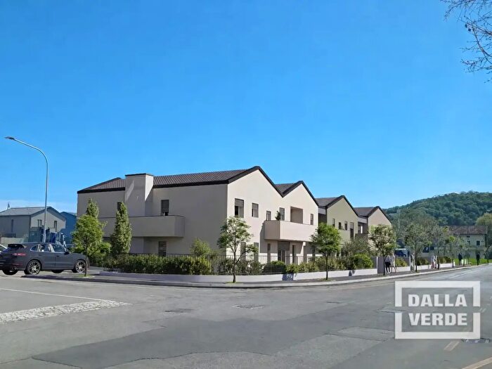 Appartamento trilocale in vendita in Via C Rosselli, Altavilla Vicentina