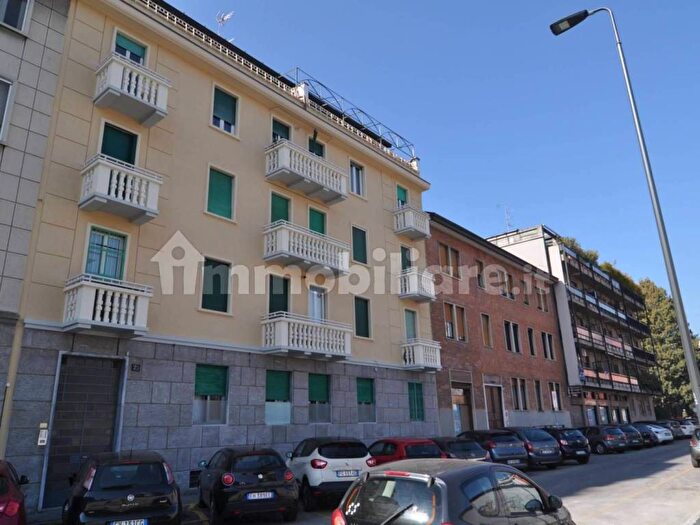 Appartamento bilocale in affitto in Via Caccialepori, San Siro, Milano