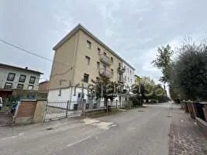 Appartamento quadrilocale in vendita in Via Mazzini, Soliera