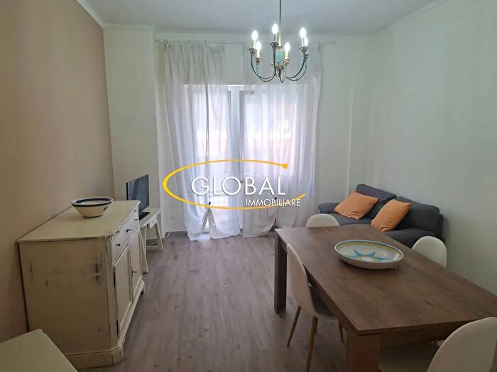 Appartamento con 5 locali in affitto in Via Gorizia, Ancona