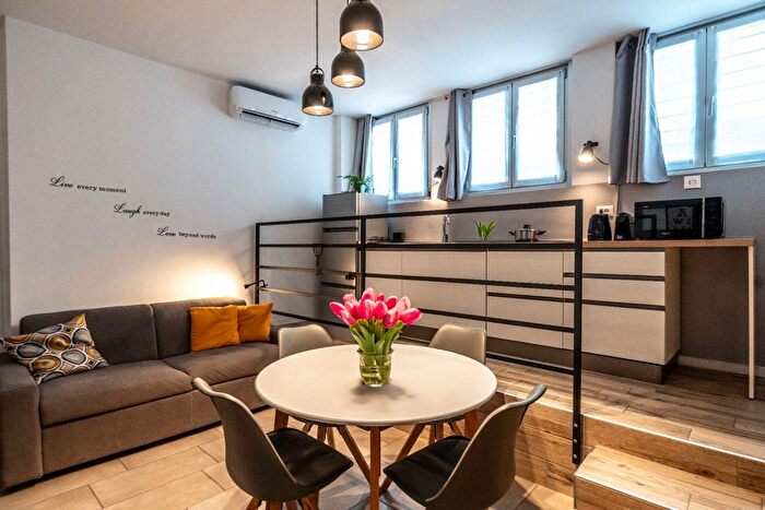 Appartamento monolocale in affitto in Via Staro, Milano