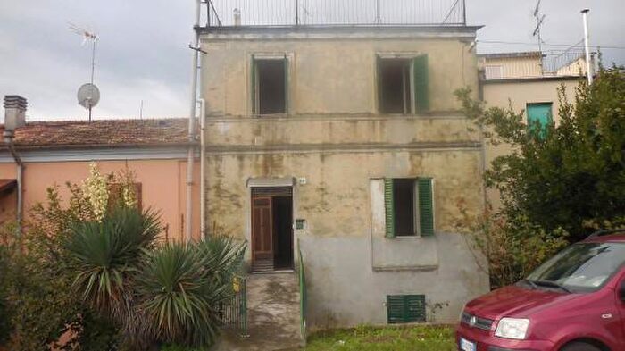 Casa con 5 locali in vendita in Via Guglielmo Marconi, Jesi