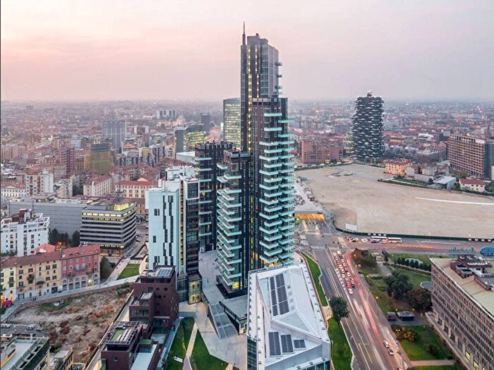 Appartamento trilocale in vendita in Via Amerigo Vespucci, Porta Nuova, Milano