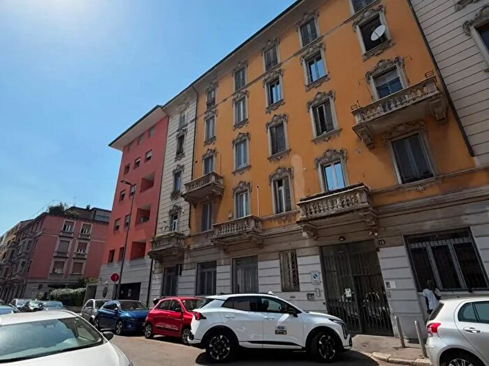 Appartamento bilocale in vendita in Marcantonio dal Re, Milano