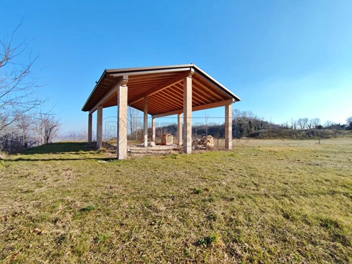 Casa monolocale in vendita in Via Vignaga, Chiampo