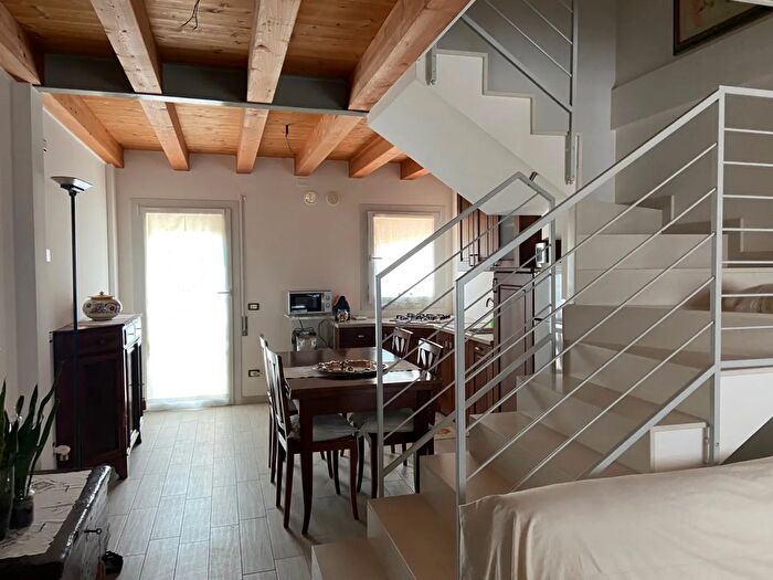 Casa quadrilocale in vendita in Grantorto