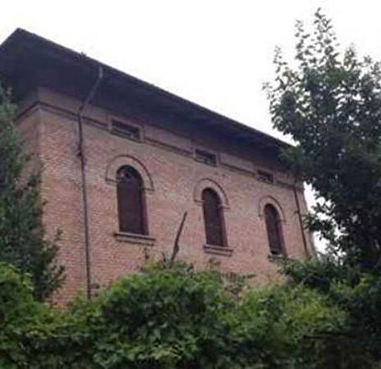 Casa quadrilocale in vendita in Reggio Emilia