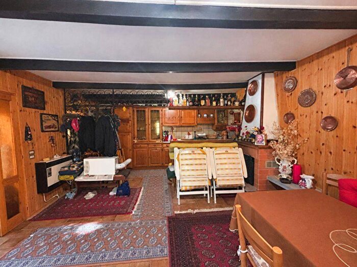 Casa trilocale in vendita in Borgata Eirassa, Perrero