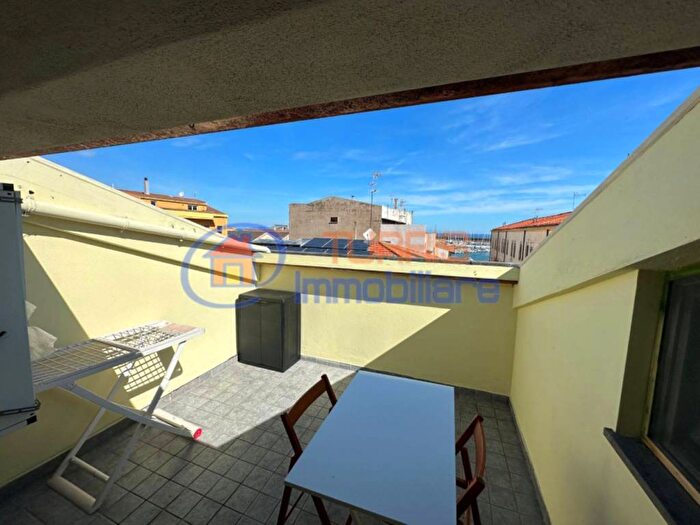 Appartamento trilocale in affitto in Via Galileo Galilei, Porto Torres