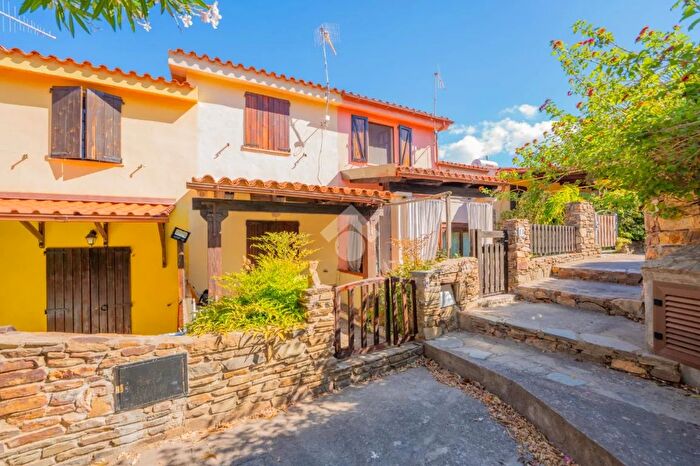 Casa trilocale in vendita in Vico Trentino, San Teodoro