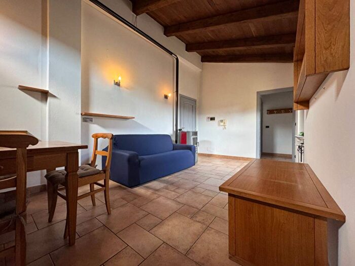 Appartamento bilocale in affitto in Via Reinaud, Centro, Paesana