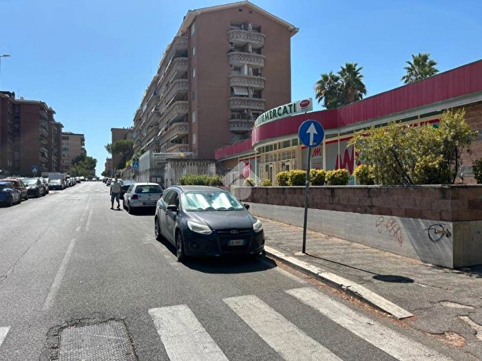 Casa in affitto in Via Carlo Fadda, Cinecittà, Roma