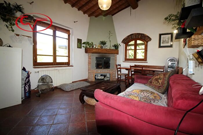 Casa trilocale in vendita in Via Ponte Mocarini, Terranuova Bracciolini