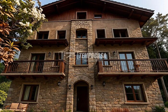 Appartamento con 10 locali in vendita in Strada Regionale, Verrayes