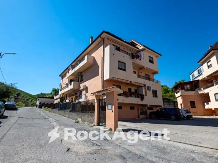 Casa quadrilocale in vendita in Via Benedetto Musolino, Catanzaro