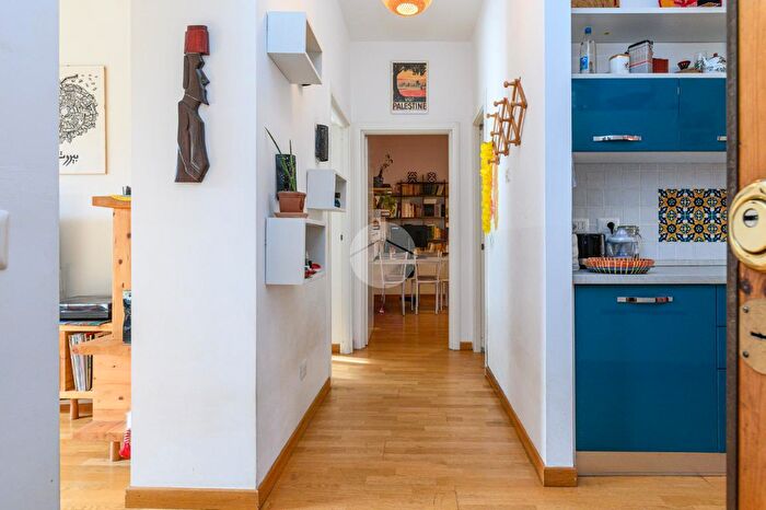 Appartamento trilocale in vendita in Via Edoardo Arbib, Roma