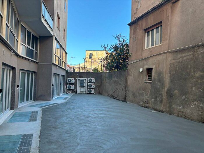 Appartamento bilocale in affitto in Via Settembre, Centro Storico, Catanzaro