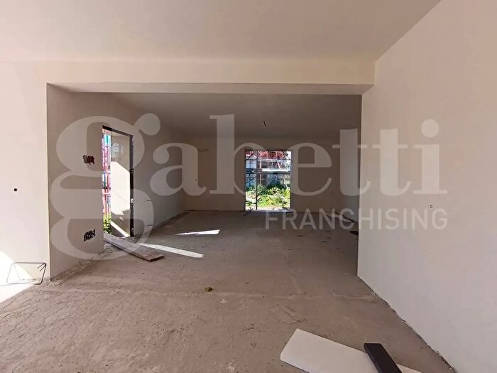 Casa con 5 locali in vendita in Via dello Sparviero, Siracusa