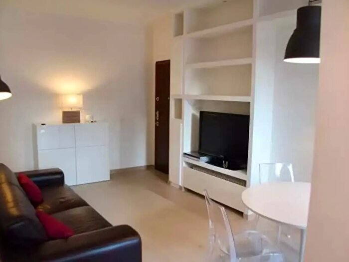 Appartamento monolocale in affitto in Via Carlo Poma, Milano
