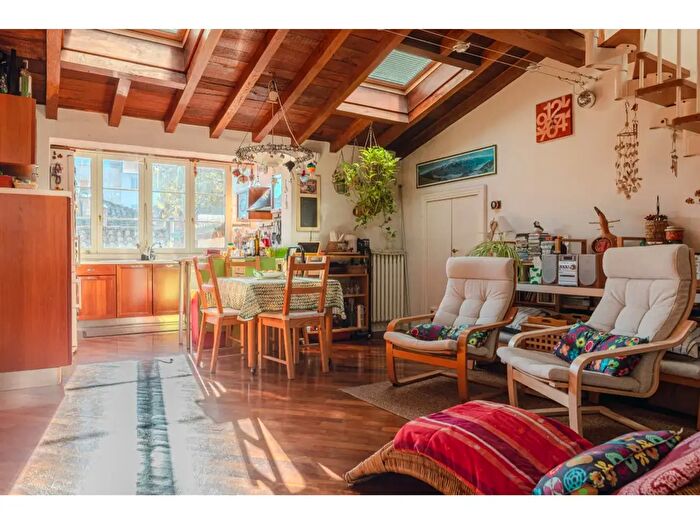 Appartamento trilocale in vendita in Piazzale Borri, Parma