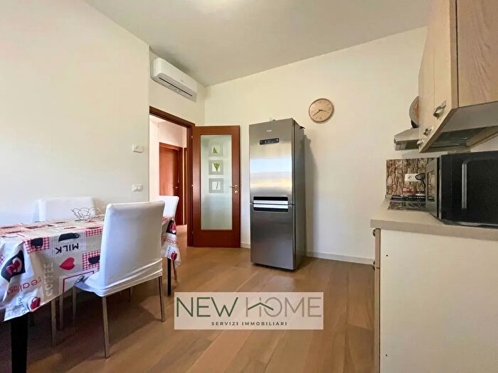 Appartamento quadrilocale in vendita in Via Bartolomeo Giuliari a, Verona