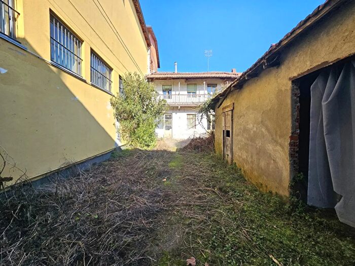 Casa quadrilocale in vendita in Piazza G Mazzini, Caluso